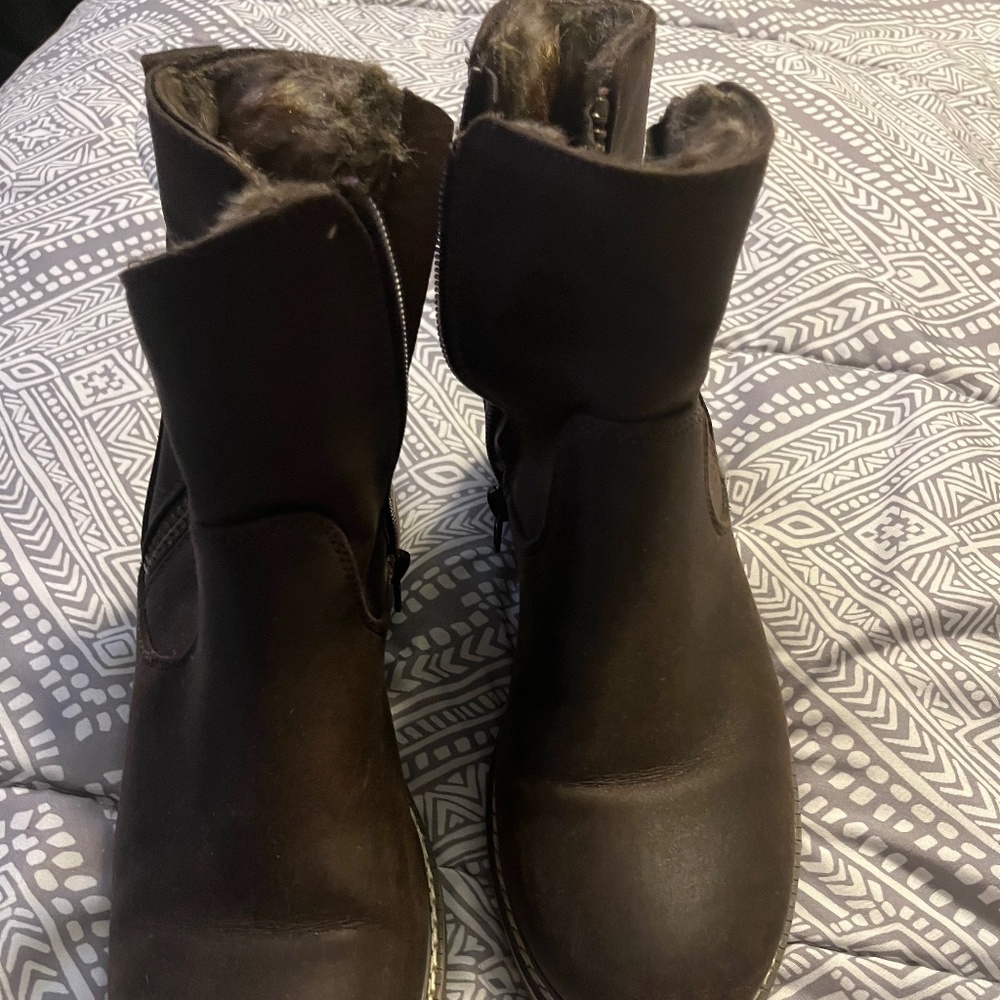 Womens brown booties